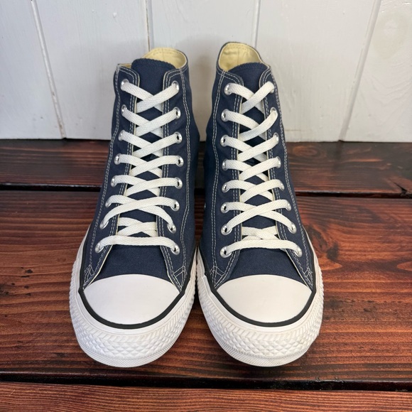 Converse Chuck Taylor All Star High Top Navy – Men’s 12 / Women’s 14 - Picture 3 of 9